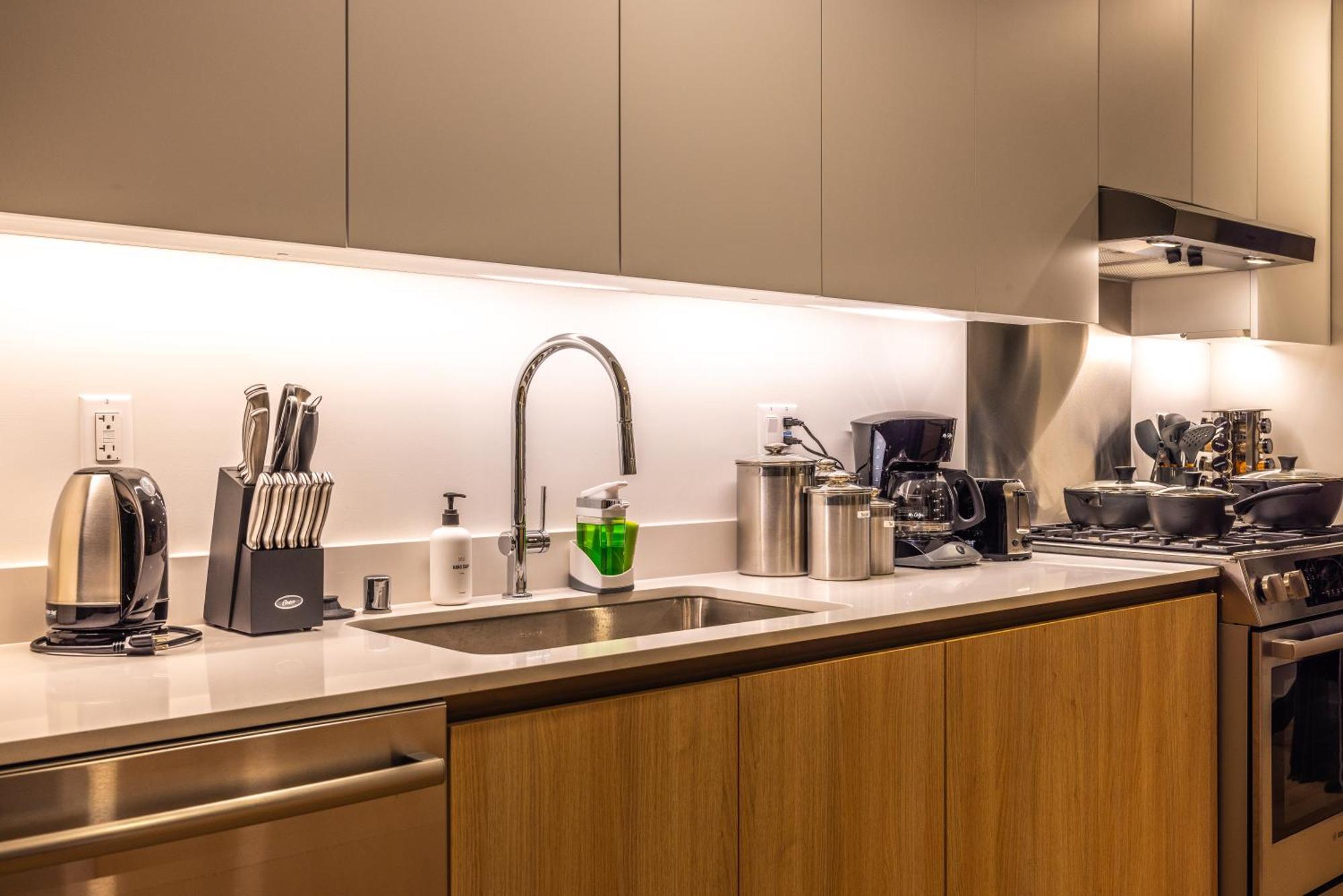 @ Marbella Lane - Penthouse W/ City & Ocean Views ロングビーチ エクステリア 写真