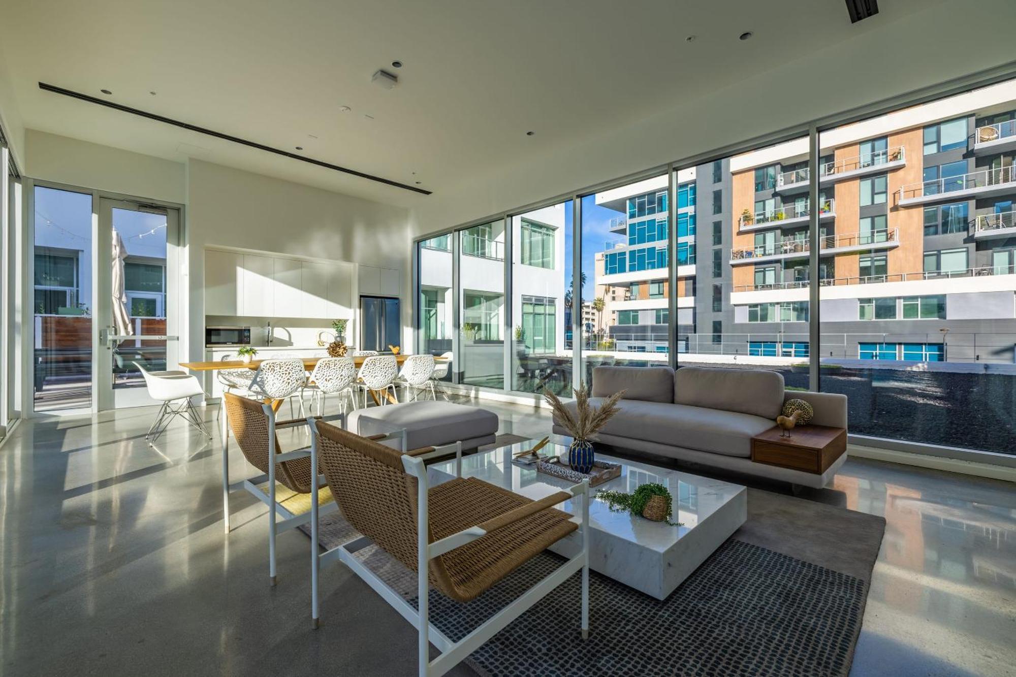 @ Marbella Lane - Penthouse W/ City & Ocean Views ロングビーチ エクステリア 写真