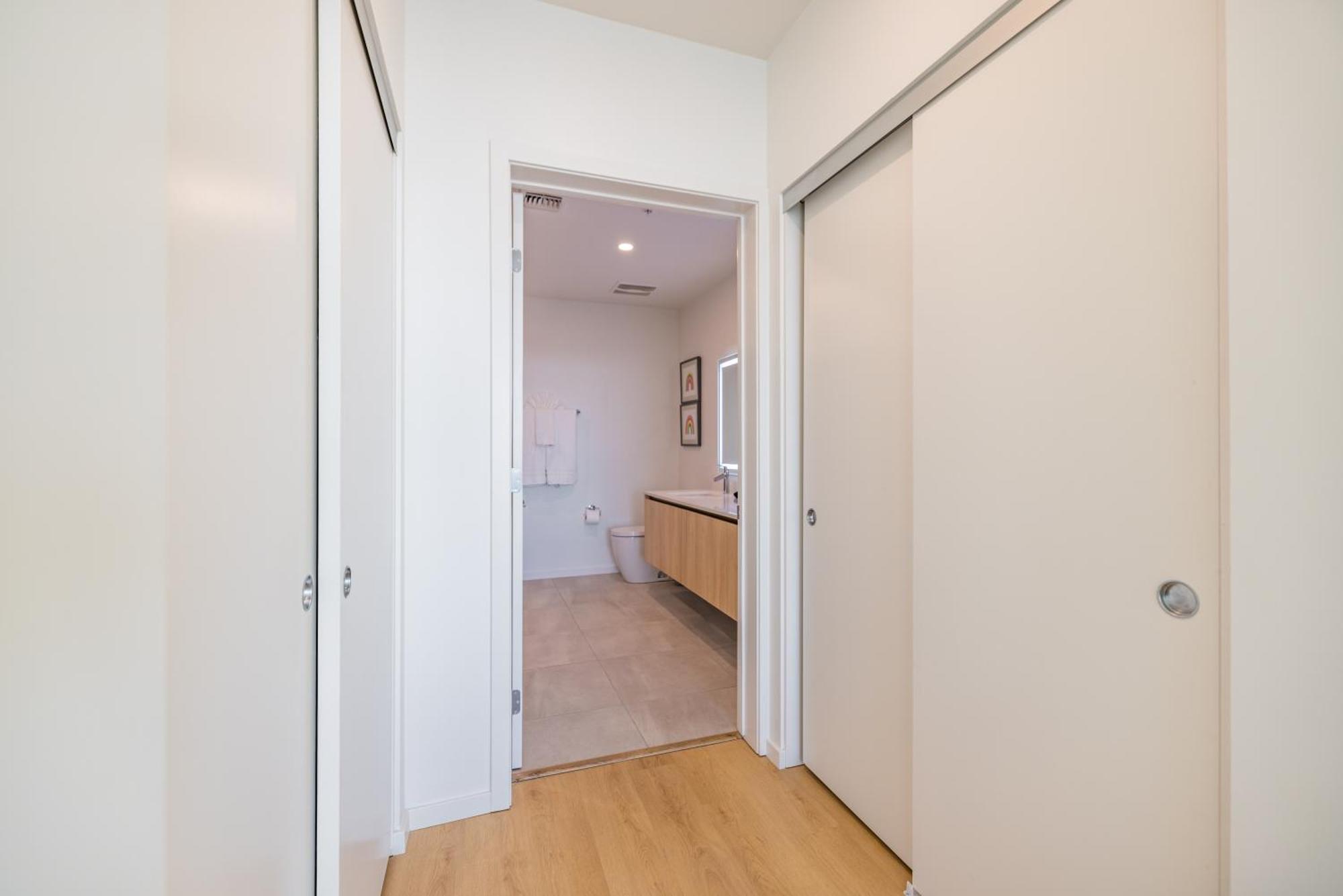 @ Marbella Lane - Penthouse W/ City & Ocean Views ロングビーチ エクステリア 写真