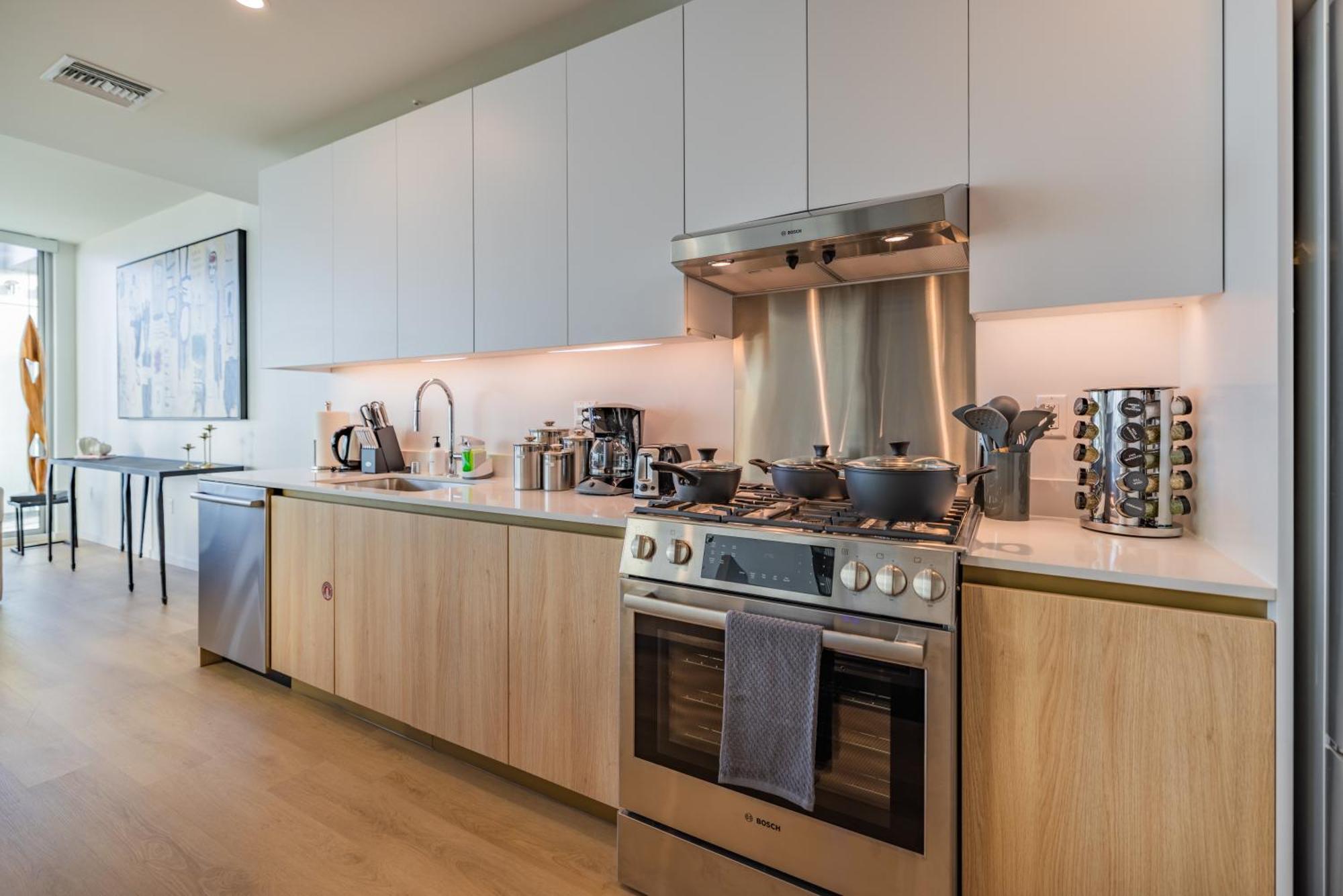 @ Marbella Lane - Penthouse W/ City & Ocean Views ロングビーチ エクステリア 写真
