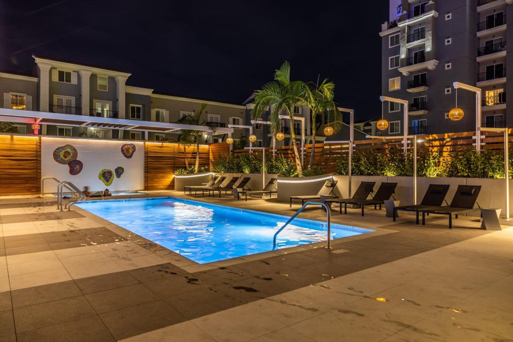 @ Marbella Lane - Penthouse W/ City & Ocean Views ロングビーチ エクステリア 写真