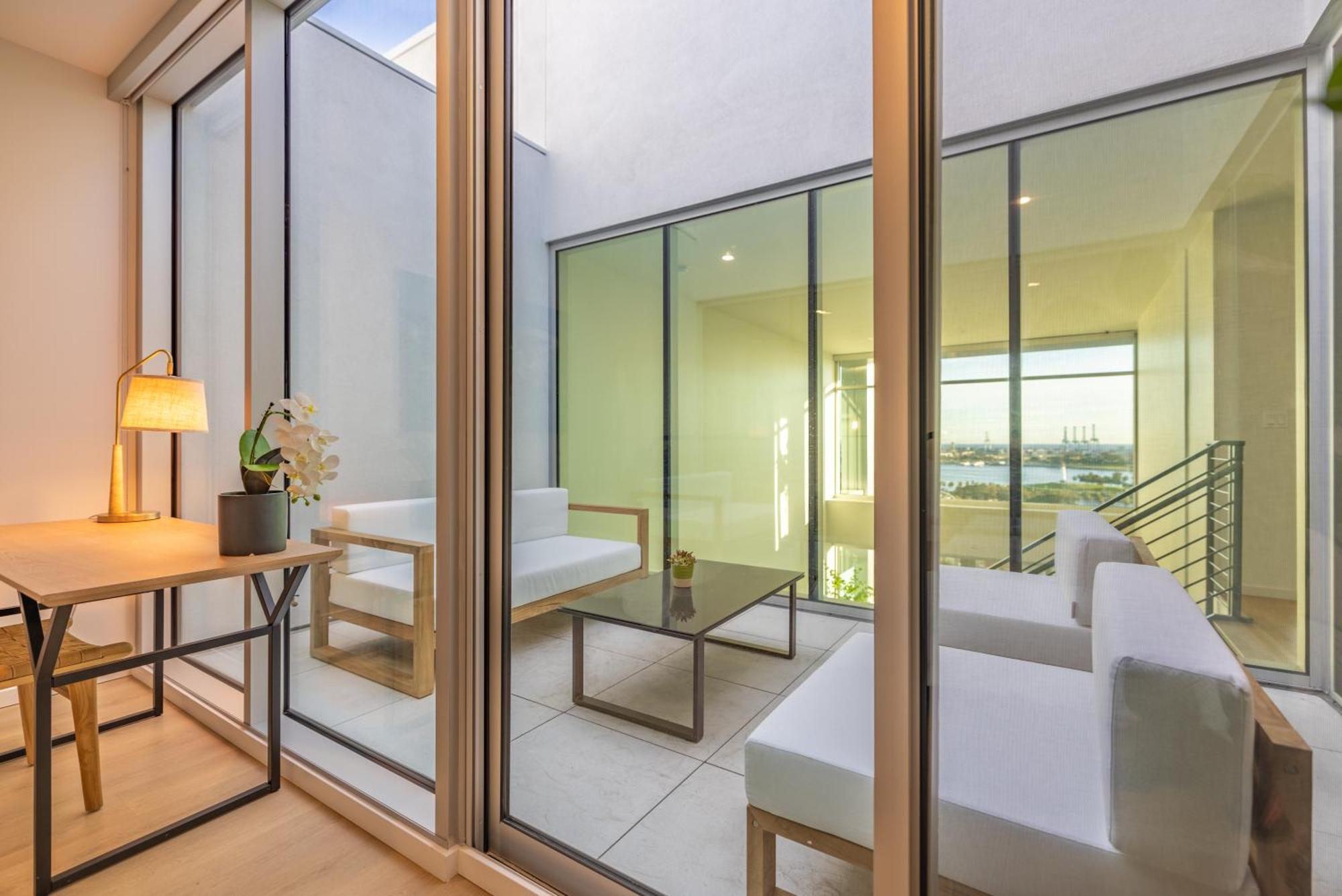 @ Marbella Lane - Penthouse W/ City & Ocean Views ロングビーチ エクステリア 写真