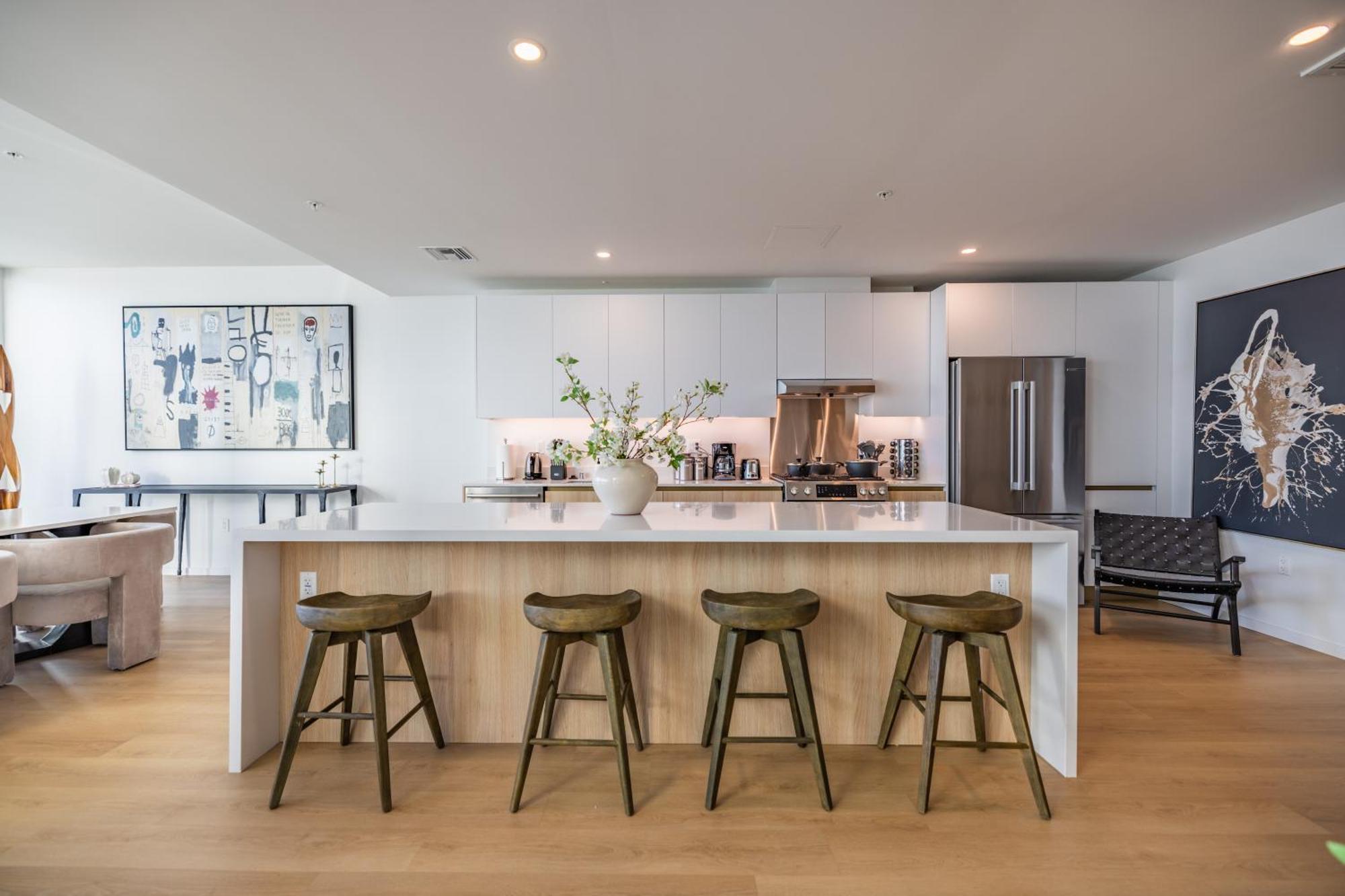 @ Marbella Lane - Penthouse W/ City & Ocean Views ロングビーチ エクステリア 写真
