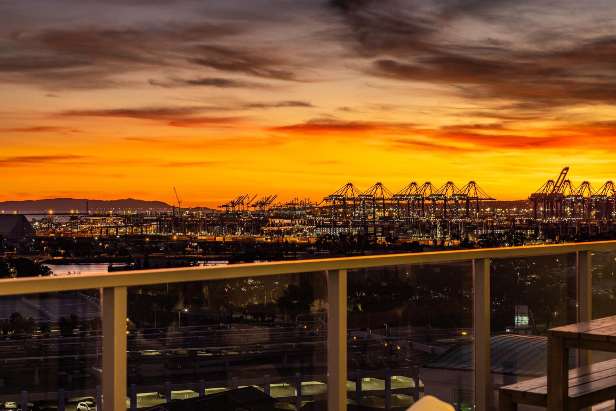 @ Marbella Lane - Penthouse W/ City & Ocean Views ロングビーチ エクステリア 写真