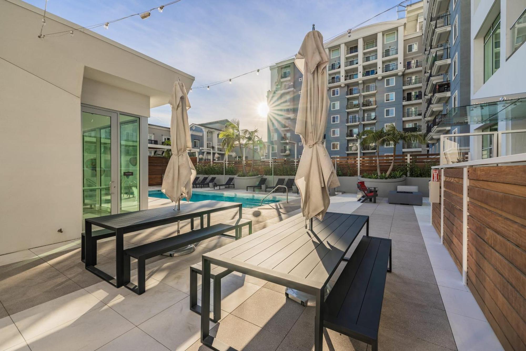 @ Marbella Lane - Penthouse W/ City & Ocean Views ロングビーチ エクステリア 写真